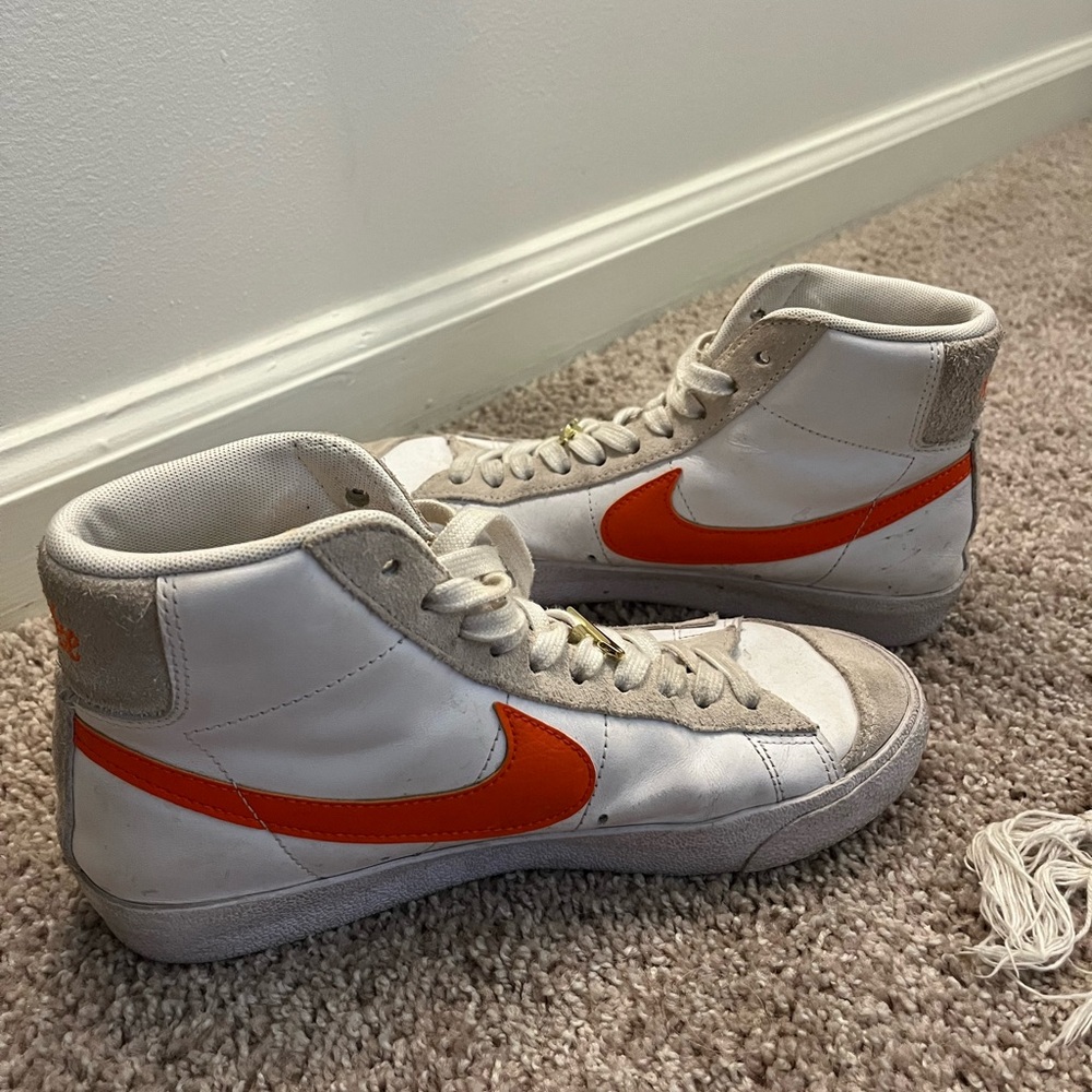 Nike blazers 77